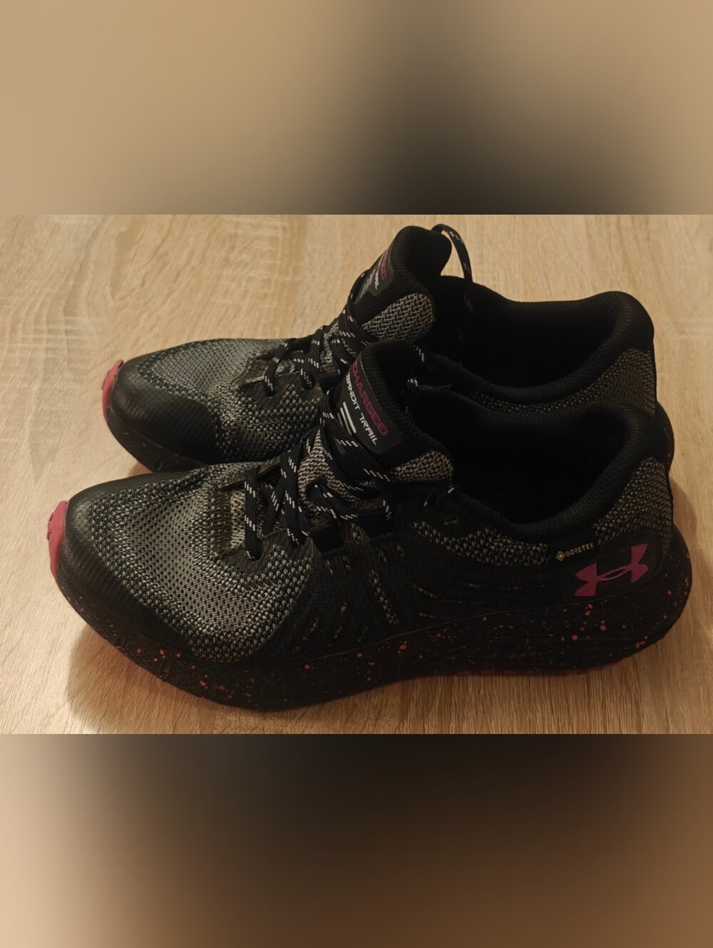 Under Armour Charged Bandit Trail GTX Gore-Tex Black Women’s Size 7 EU 38 Trail
